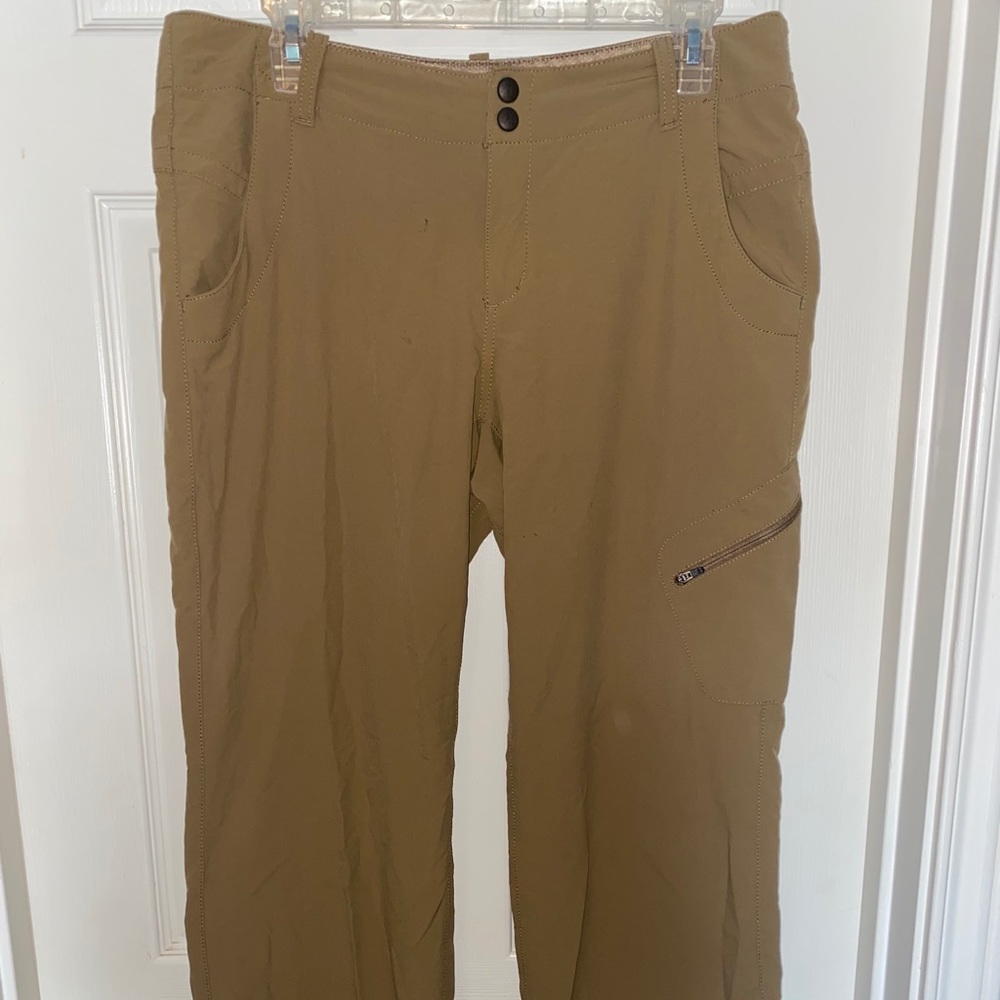 Eddie Bauer First Ascent hiking pants